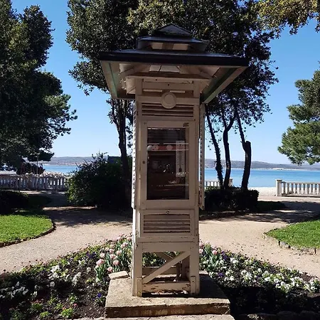 In 5669 Apartment Crikvenica